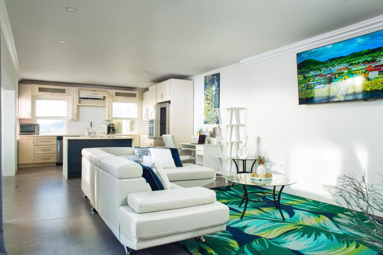 La Vue De Basseterre Apartments - Luxury In Bird Rock 외부 사진